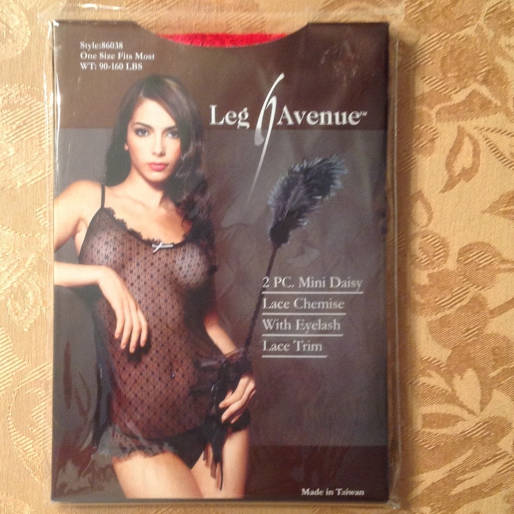 LINGERIE